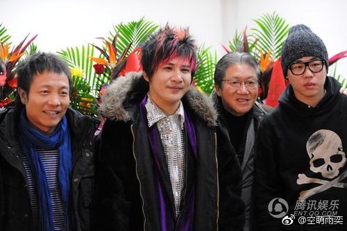 郑东汉老婆是谁(郑东汉出生年月日) 郑东汉老婆是谁(郑东汉出生年月日)