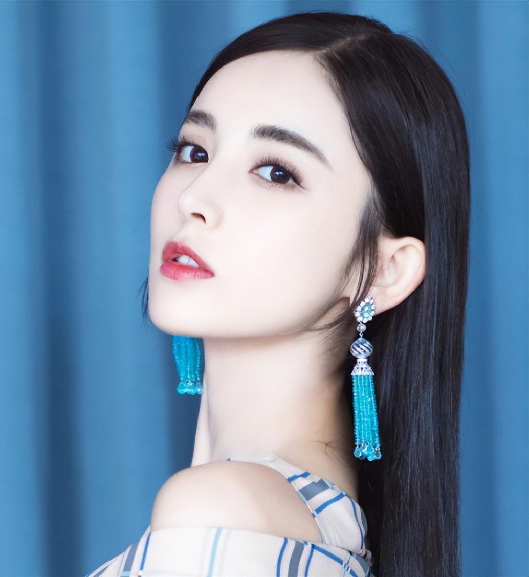 新疆明星美女有哪些(娱乐圈的五大维吾尔族美女)