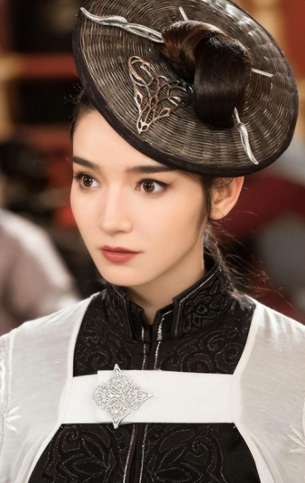 新疆明星美女有哪些(娱乐圈的五大维吾尔族美女)