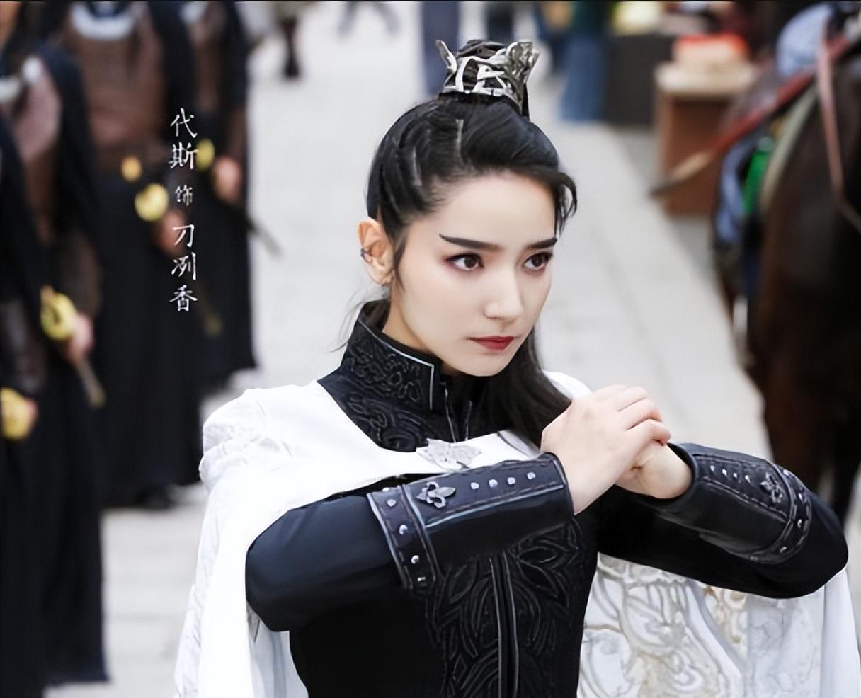 新疆明星美女有哪些(娱乐圈的五大维吾尔族美女)