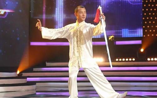 唐嫣为什么会看上罗晋(娱乐圈罗晋和唐嫣的爱情故事)