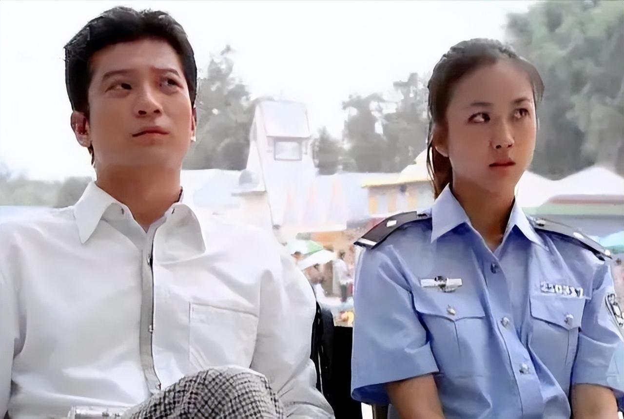 汤唯和金泰勇怎么认识的(演员汤唯与金泰勇的爱情故事)