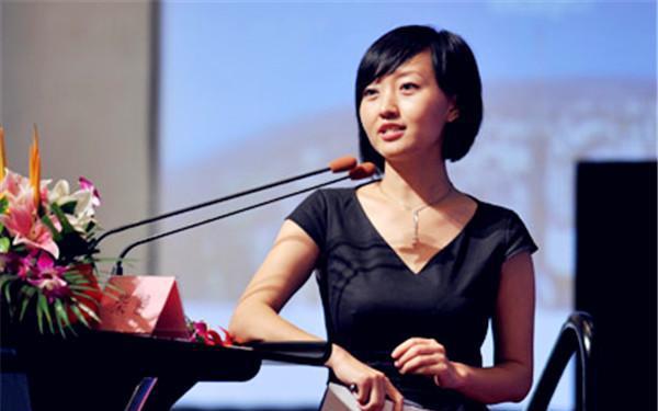 柴静怎么了（央视主持人柴静跌落神坛原因）