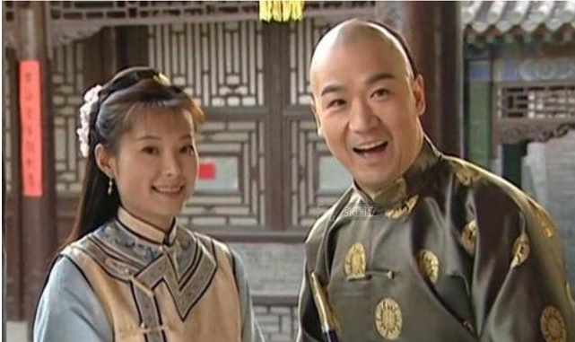 演员袁立有几段感情(大美女袁立的恋情经历)