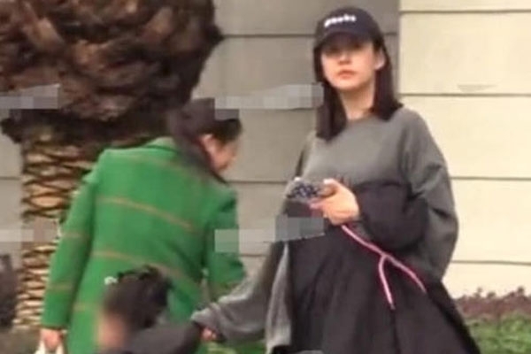 陈赫和前妻许倩离婚原因(陈赫前妻许婧个人资料) 陈赫和前妻许倩离婚原因(陈赫前妻许婧个人资料)