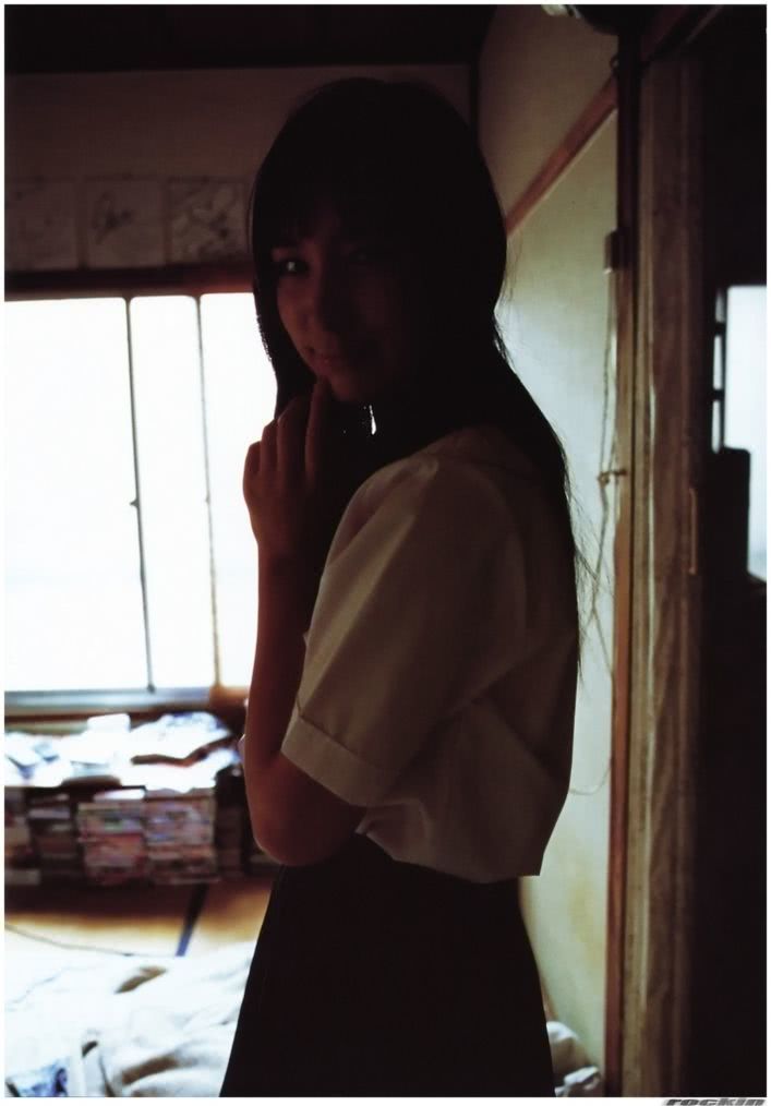 仲村美羽个人资料写真作品