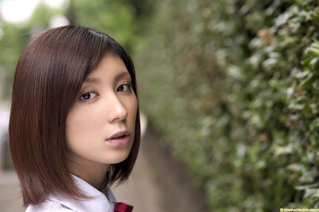 仲村美羽个人资料写真作品