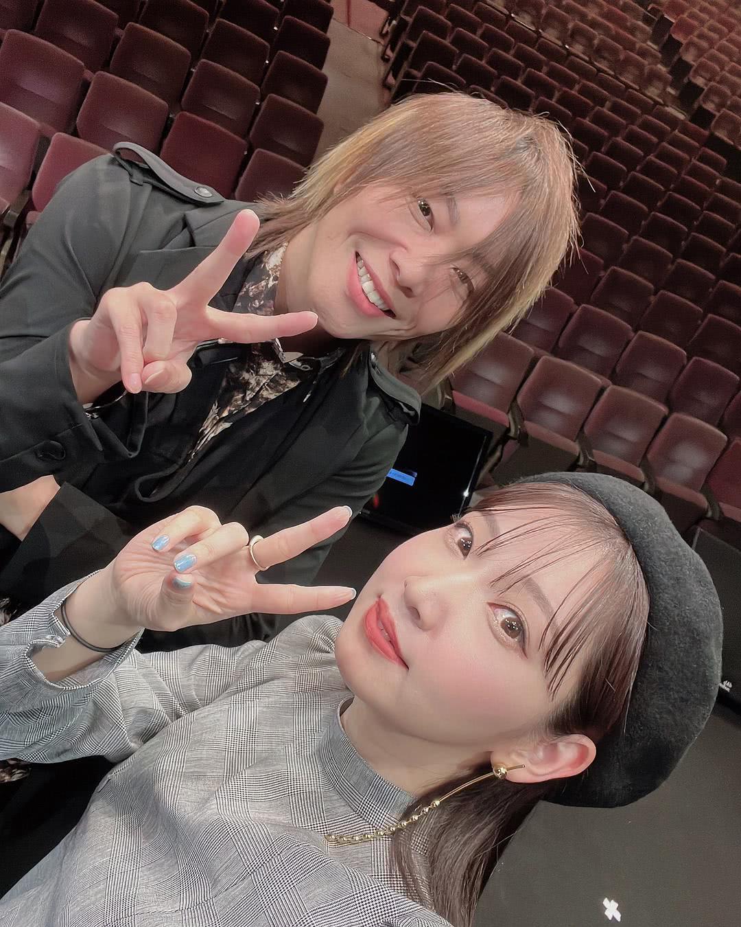 井上麻里奈个人资料写真作品