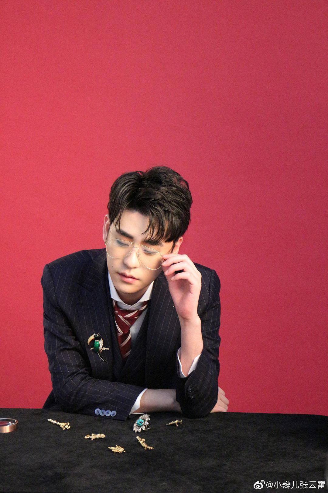 张云雷个人资料写真作品