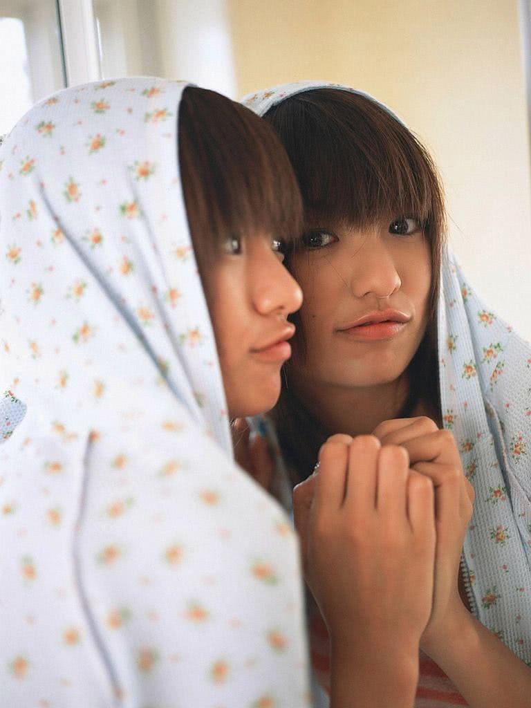 南明奈个人资料写真作品