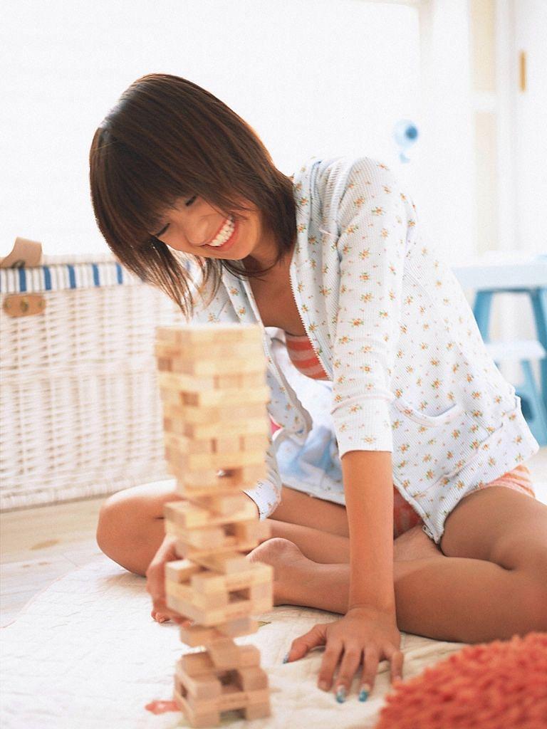 南明奈个人资料写真作品