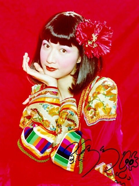 吴绮莉个人资料写真作品