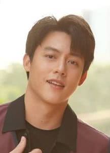 普林·苏帕拉个人资料写真作品