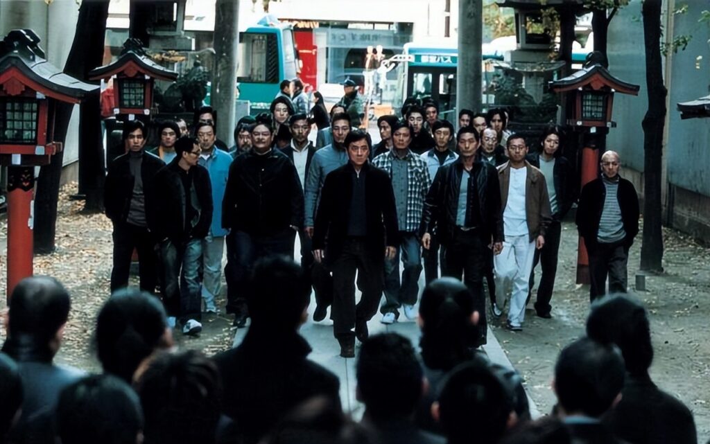 类似校园狂少的小说_黑道小说推荐