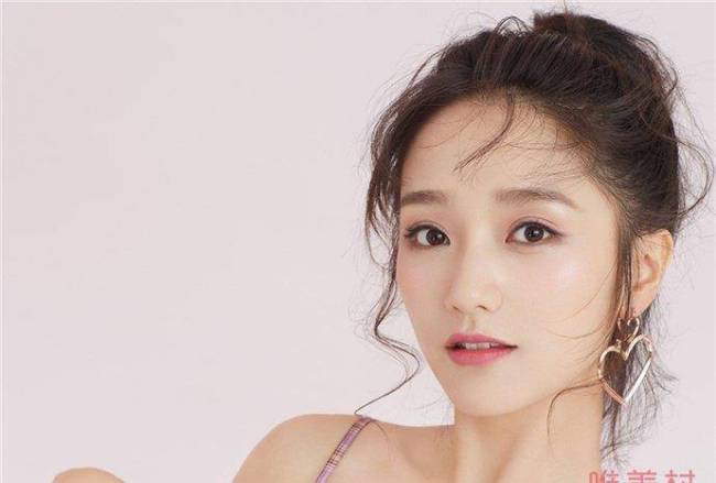 肖燕回应改年龄 网友:一般都是年龄往小了改,谁往大了改?