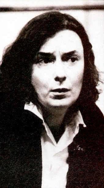 琳达·巴塞特个人资料写真作品