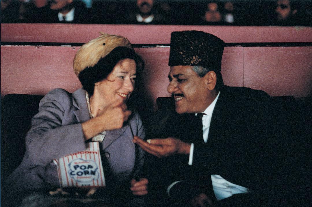 琳达·巴塞特个人资料写真作品