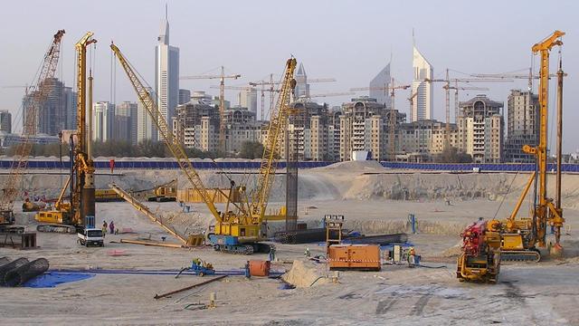 迪拜塔多高多少米（迪拜将建成世界第一高建筑）(4)