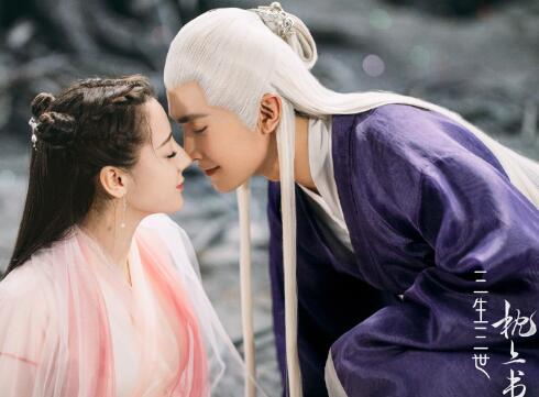 三生三世枕上书凤九怎么怀上白滚滚的不是没成亲吗