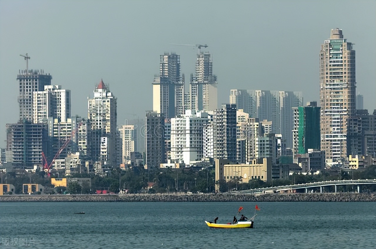 美国一季度GDP增速转负 经济总量达到多少亿？