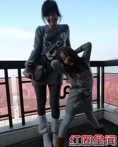 陈奕迅女儿陈康堤歌舞照曝光 揭个人资料生活照