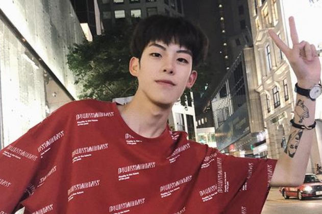 网红大川打架斗殴视频受热议 网曝大川私生活混乱女友被扒 