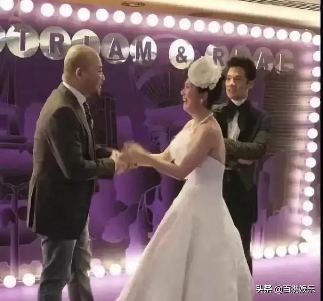 黄伟文为什么喜欢杨千嬅(端水端不平的下场)(3)