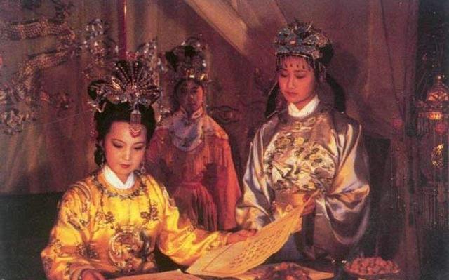 贾元春为什么被绞杀(贾元春究竟是怎么死的)(1)