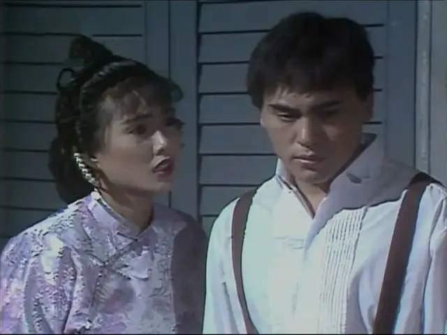 一部很老的古装武侠电视剧（这部武侠剧红极一时）(31)