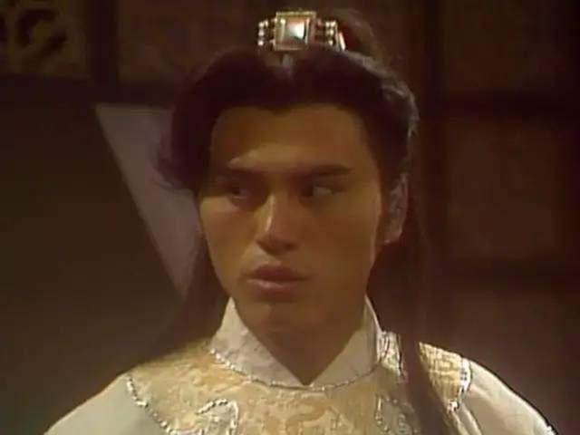 一部很老的古装武侠电视剧（这部武侠剧红极一时）(28)