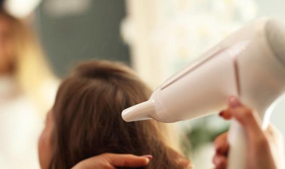 为啥妹子们更青睐日系电吹风?