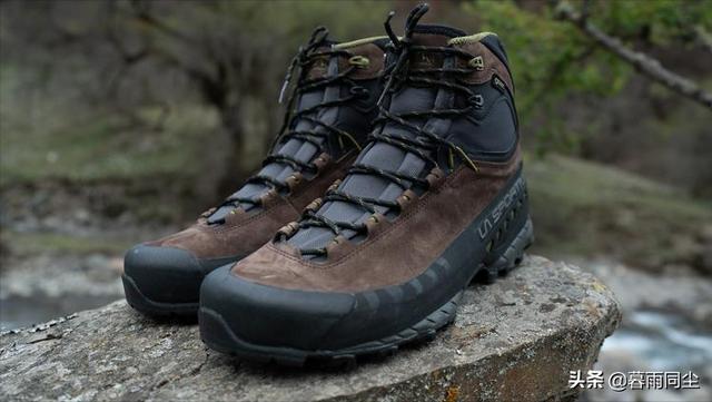 户外徒步露营基础装备(如何便宜买到登山)(19)