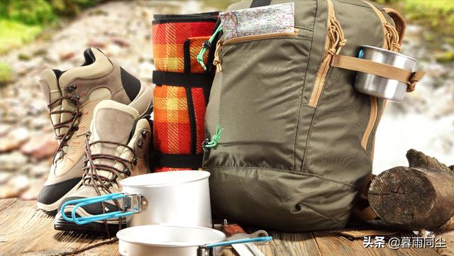 户外徒步露营基础装备(如何便宜买到登山)(20)