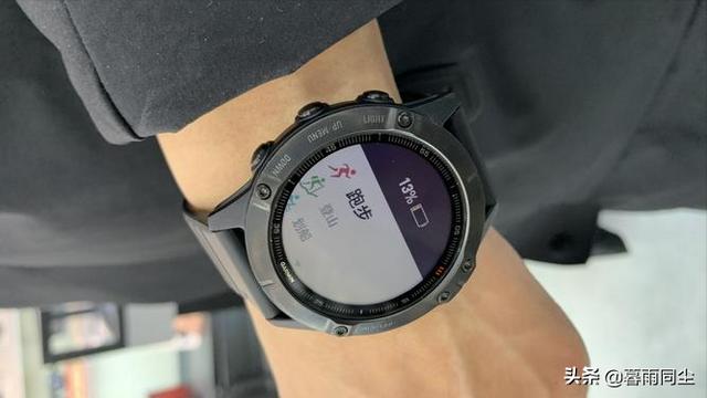 户外徒步露营基础装备(如何便宜买到登山)(10)