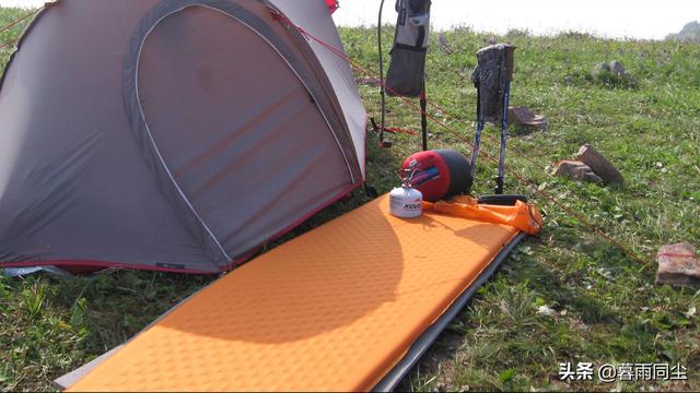 户外徒步露营基础装备(如何便宜买到登山)(18)