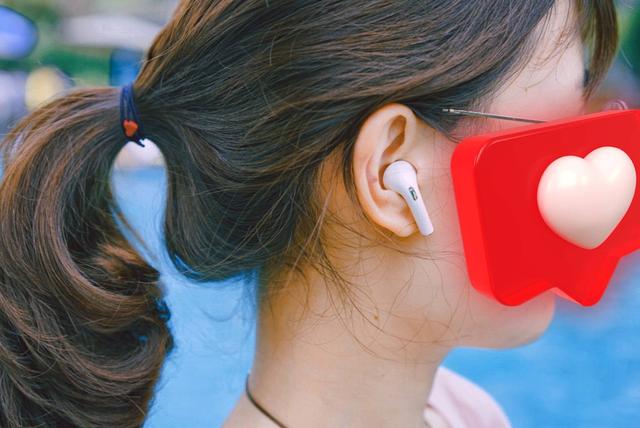 倍思蓝牙耳机e8 测评(售价不到两百但我要说)(13)