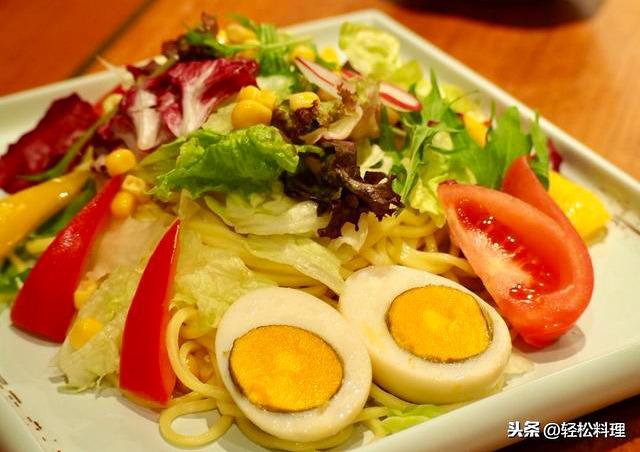 如何做一份简单好吃的拌面（教你3种拌面做法）(1)