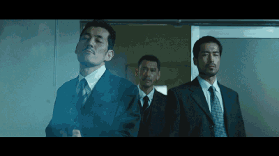 十大必看日本黑帮电影(这部日本黑帮片开启团灭模式告诉你)(11)