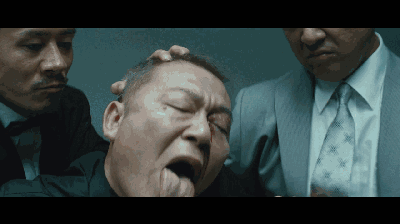 十大必看日本黑帮电影(这部日本黑帮片开启团灭模式告诉你)(15)