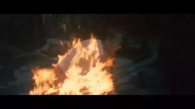 半夜不要照镜子后果很严重(半夜照镜子真的很邪门)(27)