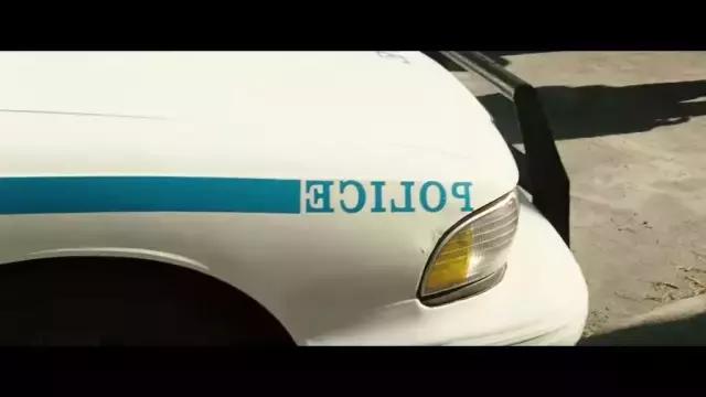 半夜不要照镜子后果很严重(半夜照镜子真的很邪门)(81)