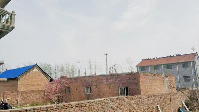 建房用红瓦好还是蓝瓦好看(农村小红顶曾风靡一时)(37)