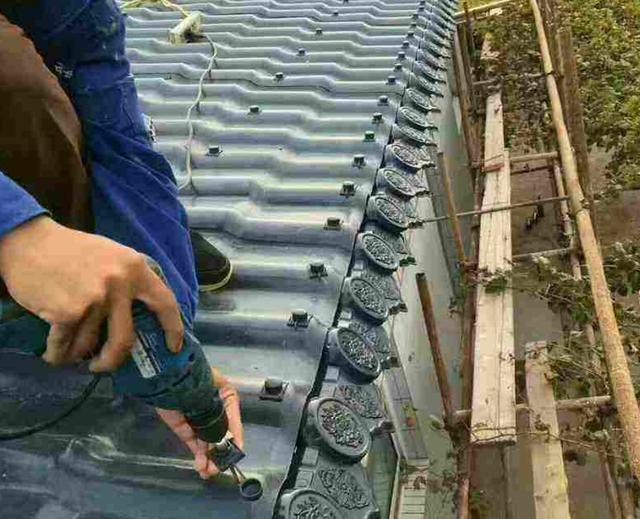 建房用红瓦好还是蓝瓦好看(农村小红顶曾风靡一时)(20)