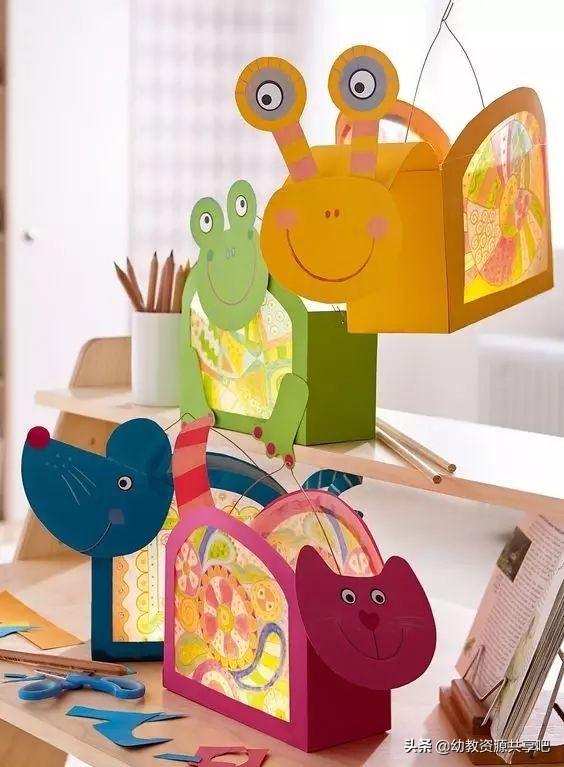 做元宵节的灯笼手工简单又漂亮(元宵节必备纸艺小灯笼手工制作)(92)