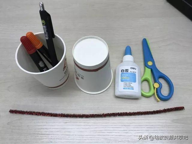 做元宵节的灯笼手工简单又漂亮(元宵节必备纸艺小灯笼手工制作)(13)