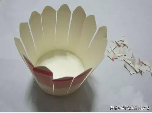 做元宵节的灯笼手工简单又漂亮(元宵节必备纸艺小灯笼手工制作)(17)