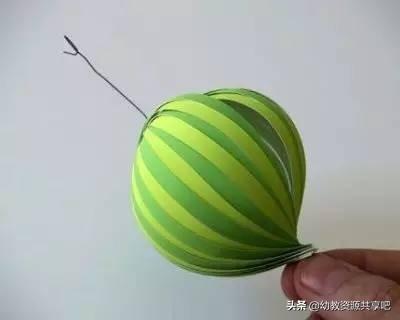 做元宵节的灯笼手工简单又漂亮(元宵节必备纸艺小灯笼手工制作)(46)