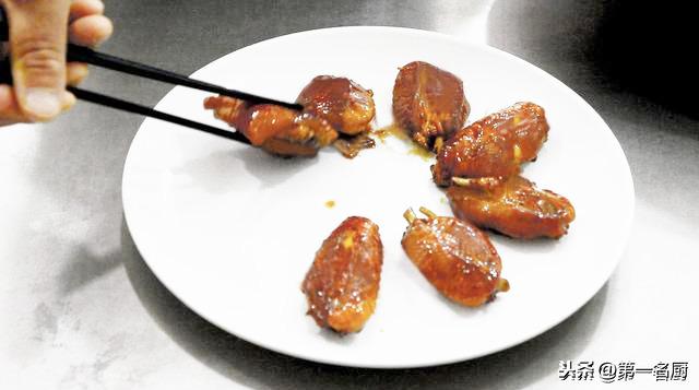 简单的自制可乐鸡翅的做法(这才是可乐鸡翅的家常做法)(11)