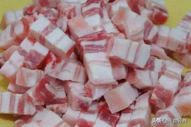 做红烧肉的正确方法肥而不腻(选对肉记住这4步)(8)