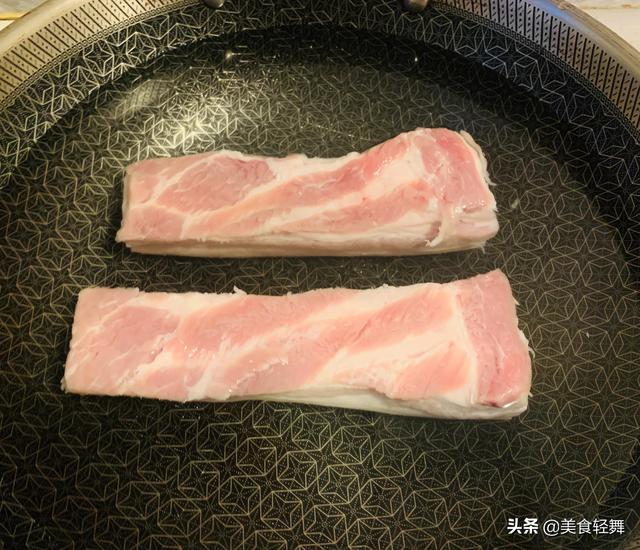 做红烧肉的正确方法肥而不腻(选对肉记住这4步)(6)